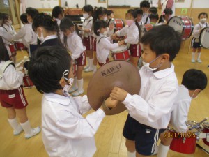 年中組と年長組の縦割り活動！