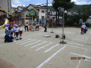 交通安全教室としゃぼん玉