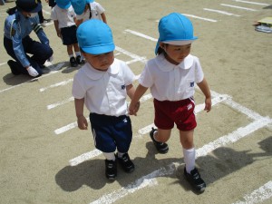 交通安全教室としゃぼん玉