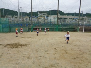 縄手中学校までお散歩に行ったよ☆年中組