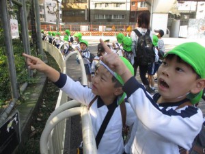 年長組　電車遠足　天王寺動物園！！