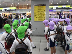 年長組　電車遠足　天王寺動物園！！