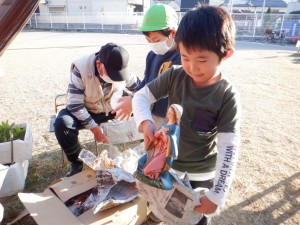 ☆幼稚園の畑にある　うまごや☆