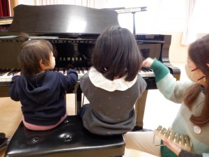 子育て支援　☆ららばいプロジェクト～親子の音楽空間～☆