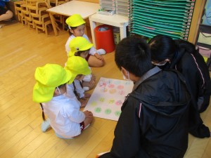 繩手中学校との交流会　最終日でした　年少組