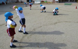 年少組／毎日楽しく過ごす子ども達～製作･YMCA･野菜の収穫～